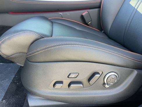 Used 2026 Genesis GV70 3.5T Sport Advanced AWD/4WD image 17