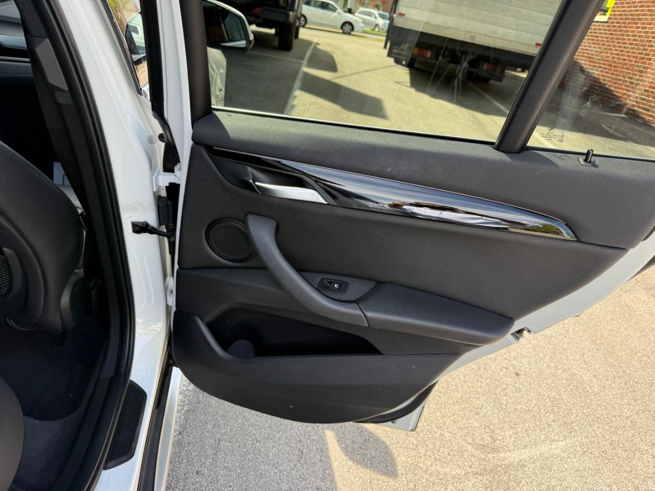 Used 2020 BMW X1 xDrive28i w/ Premium Package AWD/4WD image 48