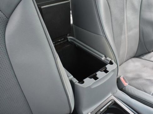 Used 2010 Lincoln MKZ FWD image 15