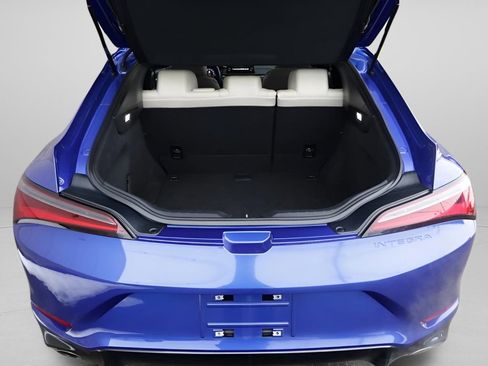 Used 2023 Acura Integra A-Spec image 11