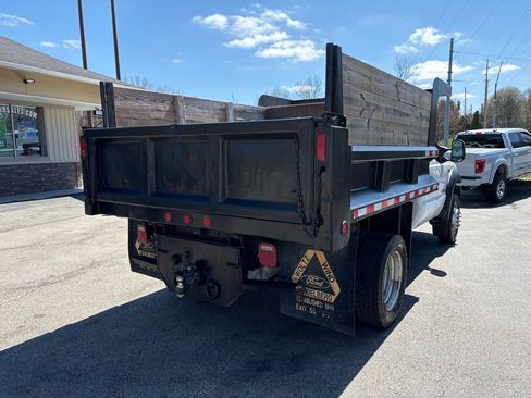Used 2007 Ford F550 4x4 Regular Cab Super Duty image 10