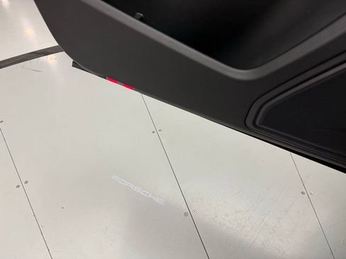 Used 2024 Porsche Macan S image 24