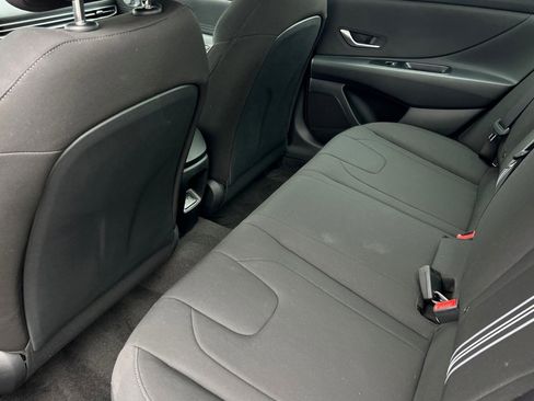 New 2025 Hyundai Elantra Blue image 13