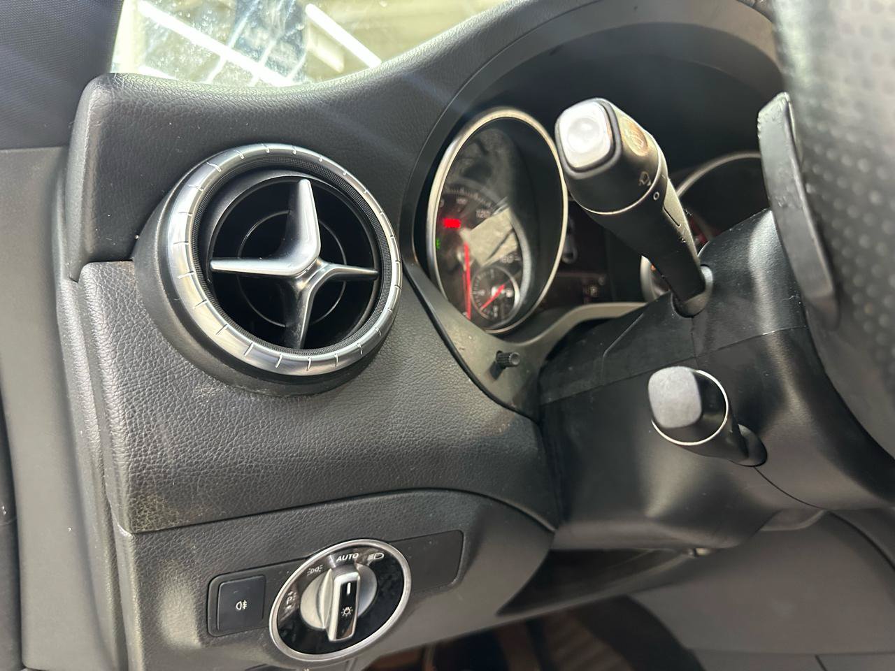 Used 2017 Mercedes-Benz CLA 250 4MATIC image 16