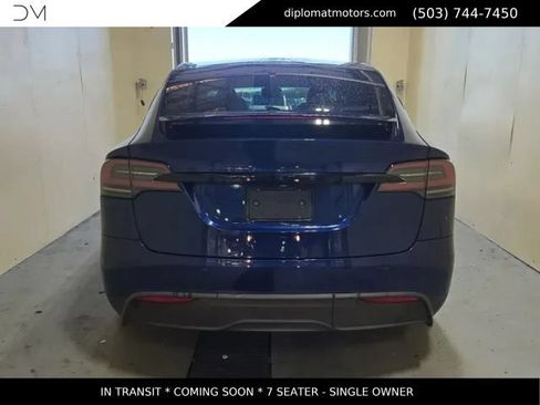 Used 2023 Tesla Model X AWD/4WD image 5
