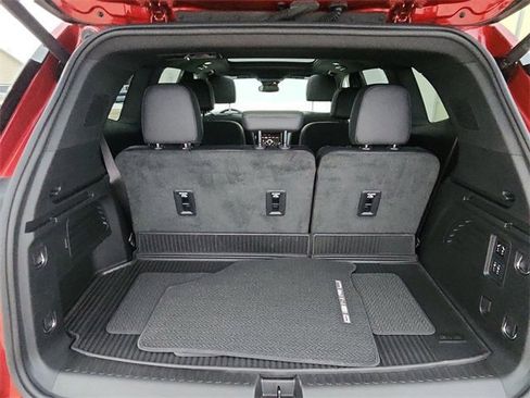 Certified 2024 GMC Acadia Denali image 27