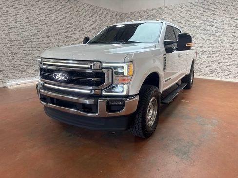 Used 2022 Ford F250 Lariat w/ Lariat Ultimate Package AWD/4WD image 3