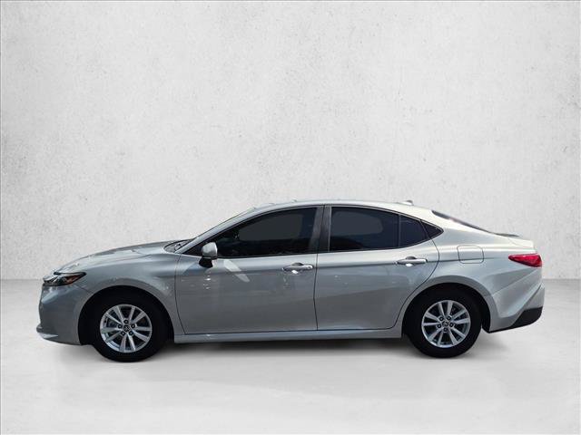 Used 2026 Toyota Camry LE FWD image 9
