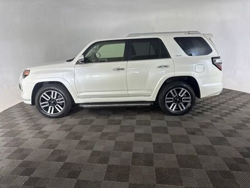 Used 2022 Toyota 4Runner Limited AWD/4WD image 8
