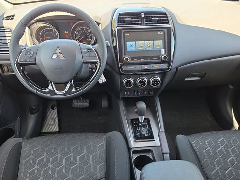 New 2026 Mitsubishi Outlander Sport LE AWD/4WD image 7