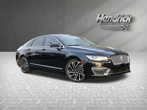 Used 2020 Lincoln MKZ Reserve w/ Elements Package image 2