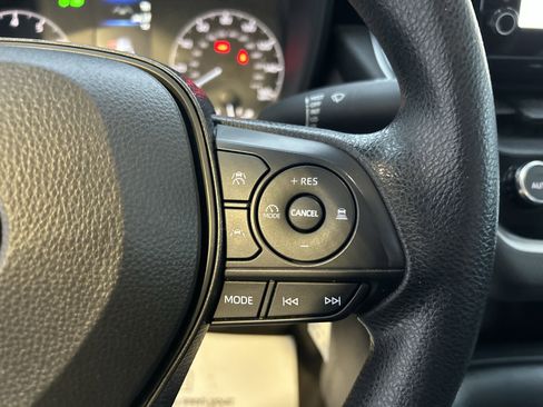 Certified 2024 Toyota Corolla LE image 22