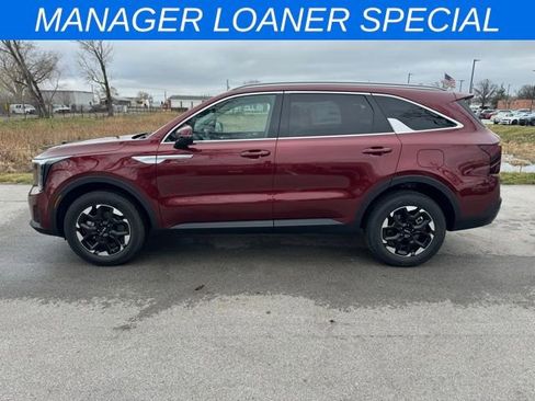 New 2025 Kia Sorento S AWD/4WD image 7