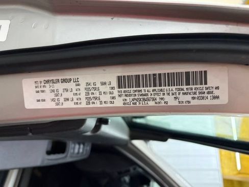 Used 2011 Jeep Liberty Sport AWD/4WD image 42