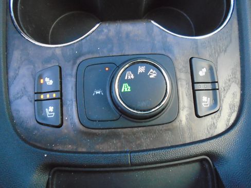 Used 2020 GMC Acadia Denali w/ Technology Package image 62