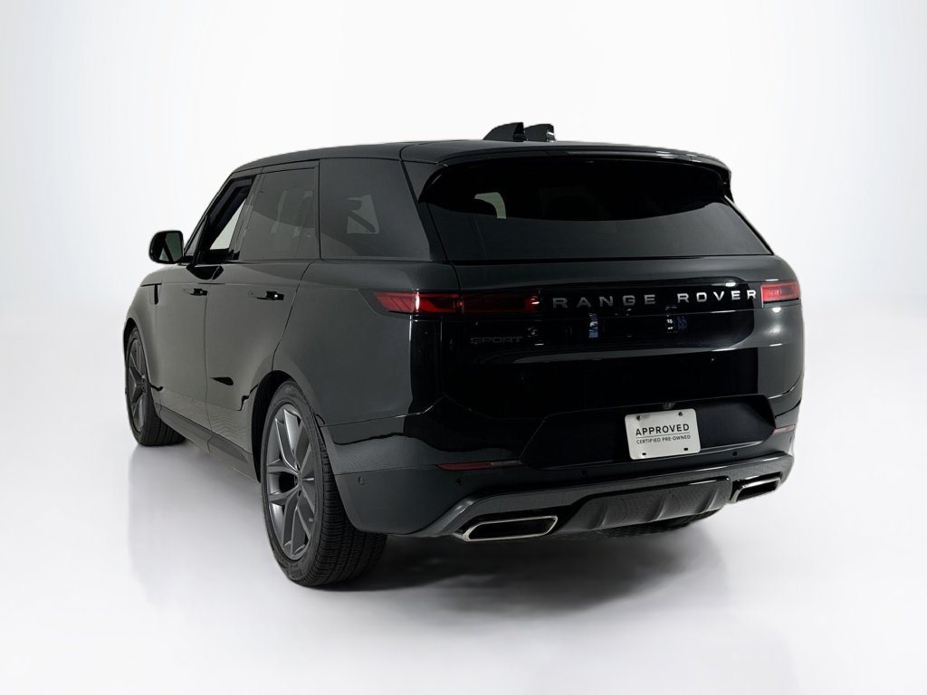 Used 2026 Land Rover Range Rover Sport SE AWD/4WD image 3