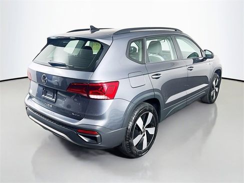 Used 2024 Volkswagen Taos S image 7