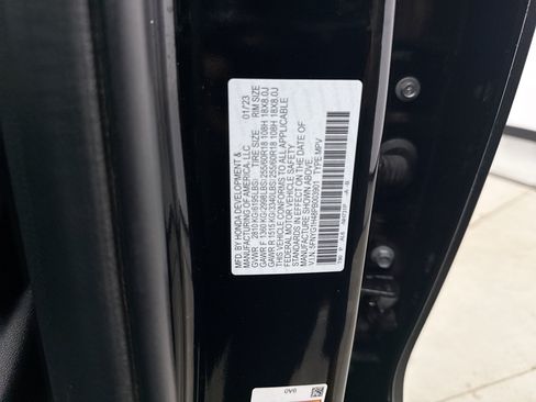 Used 2023 Honda Pilot EX-L image 11