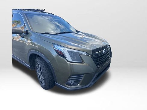 Used 2022 Subaru Forester Limited w/ Popular Package #3 image 8