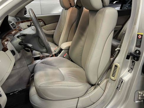 Used 2006 Mercedes-Benz S 500 image 19