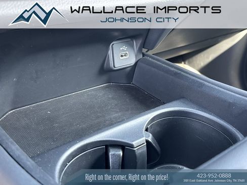 Used 2025 Honda HR-V Sport image 26