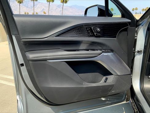 New 2026 Cadillac Lyriq V image 11