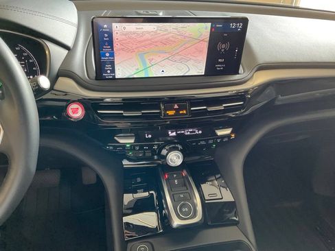 Certified 2026 Acura MDX SH-AWD w/ Technology Package image 15