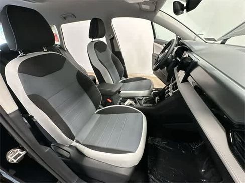 Certified 2025 Volkswagen Taos S image 20