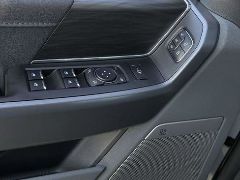 New 2025 Ford F150 Lariat w/ Equipment Group 501A Mid image 23