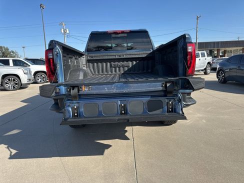 New 2026 GMC Sierra 3500 Denali w/ Denali Reserve Package image 15