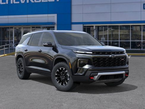 New 2026 Chevrolet Traverse Z71 w/ Driver Confidence Package image 7