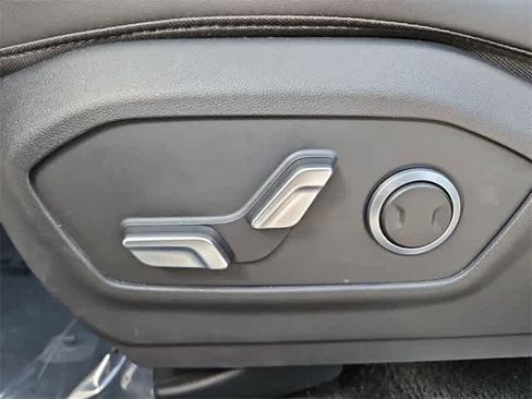 Certified 2024 Hyundai Santa Fe SEL image 17