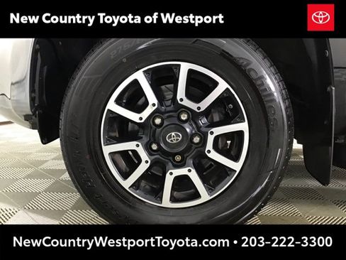 Used 2016 Toyota Tundra SR5 image 24