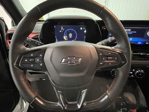 Used 2024 Chevrolet TrailBlazer RS w/ Convenience Package image 34