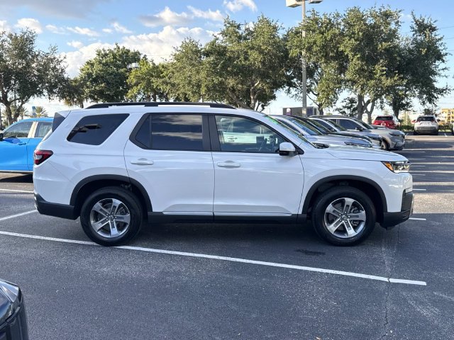 Certified 2026 Honda Pilot EX-L image 3