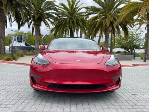 Used 2023 Tesla Model 3 Standard Range RWD image 2