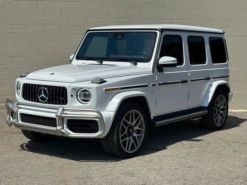 Used 2024 Mercedes-Benz G 63 AMG 4MATIC image 2