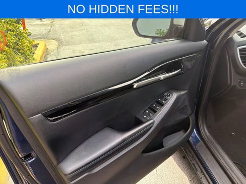 Used 2021 Kia Seltos S FWD image 12