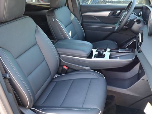 New 2025 Buick Enclave Preferred image 26