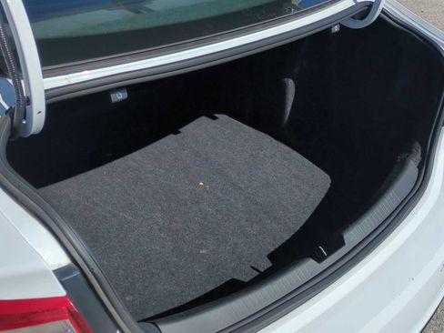 Used 2024 Chevrolet Malibu LT image 26