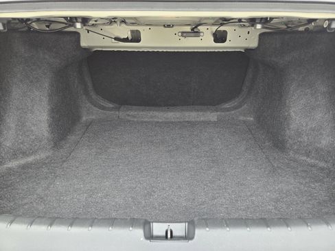 Used 2021 Honda Civic EX-L image 28