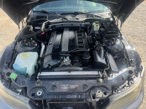 Used 2002 BMW Z3 2.5i RWD image 11