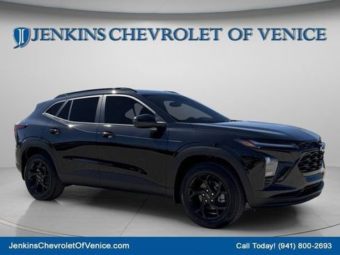 New 2026 Chevrolet Trax LT w/ Driver Confidence Package image 3