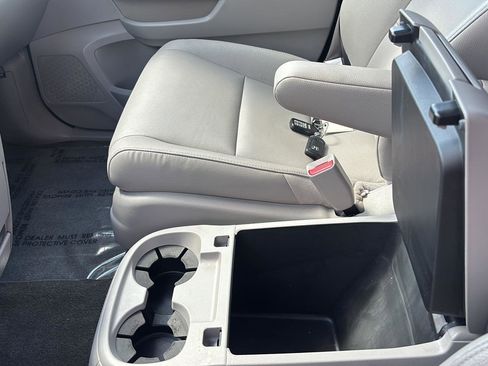 Used 2016 Honda Odyssey EX-L image 33