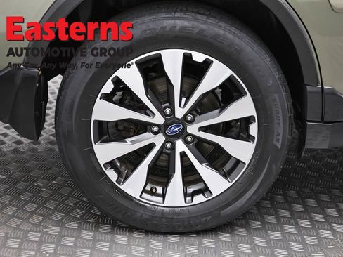 Used 2016 Subaru Outback 3.6R Limited image 36