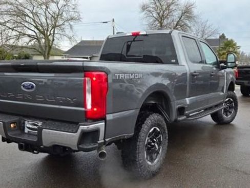 New 2026 Ford F250 XLT w/ Tremor Off-Road Package AWD/4WD image 3