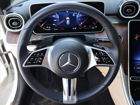 Used 2025 Mercedes-Benz C 300 4MATIC Sedan image 14