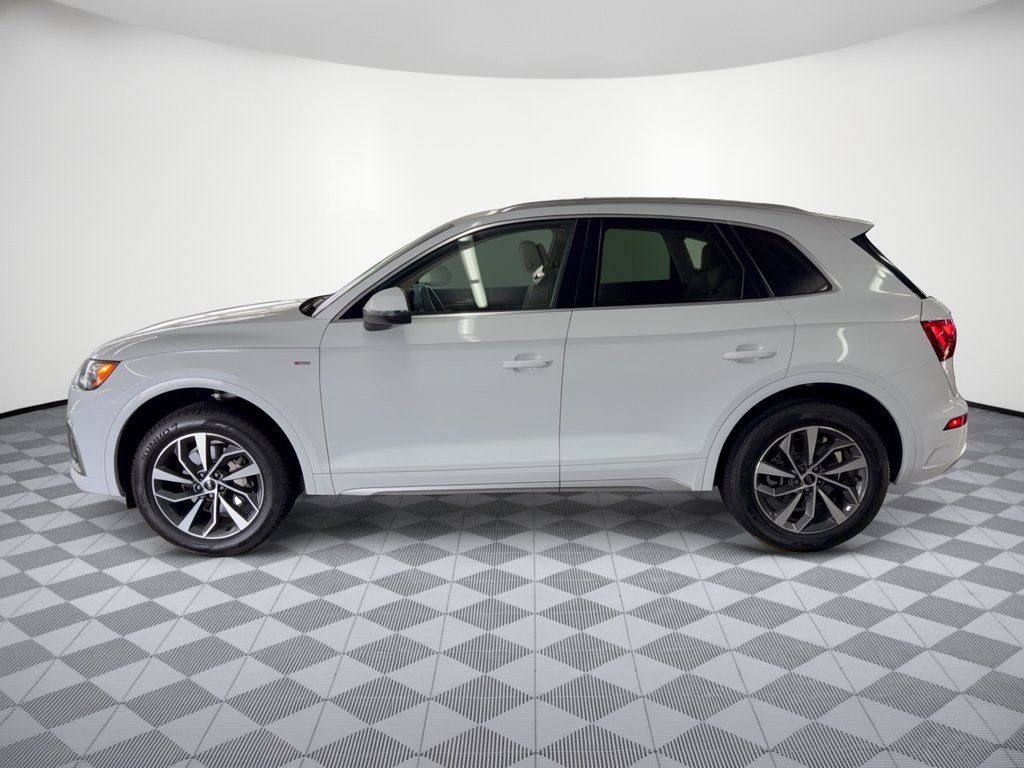 Used 2023 Audi Q5 2.0T Premium AWD/4WD image 2
