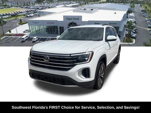 Used 2024 Volkswagen Atlas SE FWD image 2