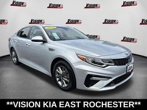 Used 2019 Kia Optima LX FWD image 3